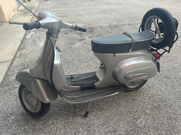 Vespa 125 nuova VMA1T del 1966