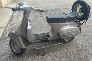 Vespa 125 nuova VMA1T del 1966