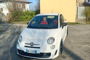 Abarth 500 1.4 Tu4rbo T-Jet 135 cv
