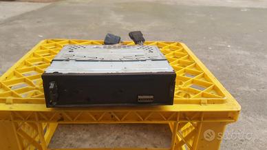 Stereo Auto Sony con lettore CD e Porta USB