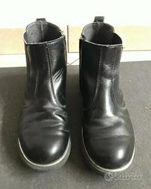 SET 2 PAIA DI SCARPE numero 34