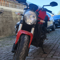 Monster ducati 821
