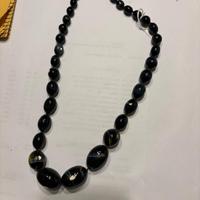 Collana in pietra dura "occhio di falco"