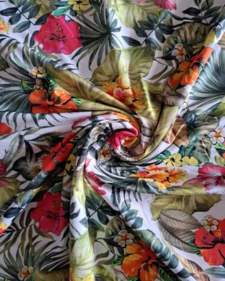 Tessuto per costumi da bagno