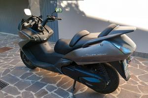 HONDA SILVER WING 400