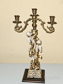 candelabro antico in metallo dorato e legno