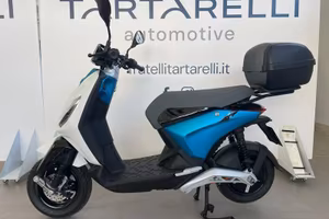 Piaggio 1 PIAGGIO E5 ARTIC MIX