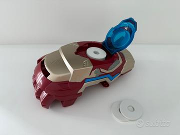 Braccio Iron Man Spara Dischi Elettronico