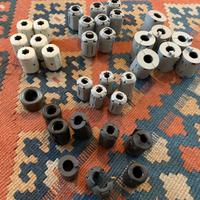 Stock di 35 ferriti con guscio