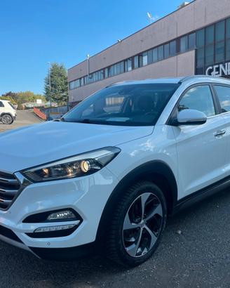 Hyundai Tucson 1.7 CRDi DCT XPossible