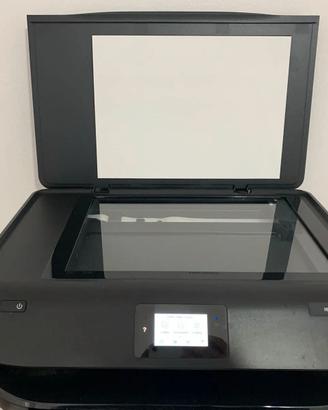 Stampante a colori 3 in 1 con WiFi -HP (Catania)