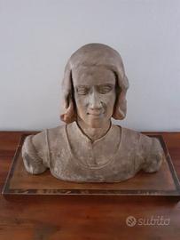 Statua mezzobusto