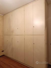 Armadio 6 ante in legno già smontato