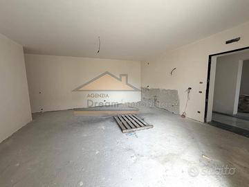 Appartamenti N.C. con box pressi villa comunale