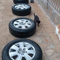  cerchioni, più pneumatici invernali.