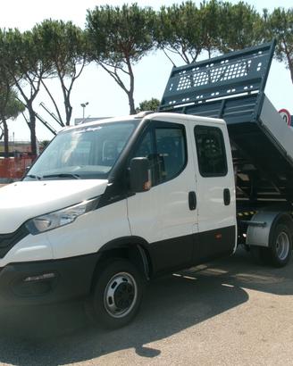 Iveco Daily 35C14 2.3 140CV E6D DOPPIA CABINA 7P R