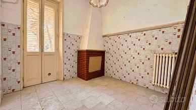 Appartamento di 60 m² con 3 locali e box auto a Pr