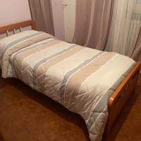Letto singolo con doghe in legno
