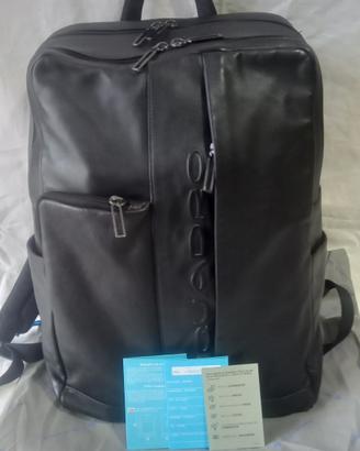 zaino piquadro nero in pelle 