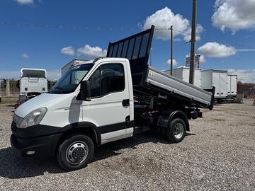 Iveco Daily 35c13 con ribaltabile nuovo
