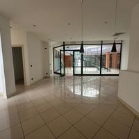 Negozio a Colognola ai Colli (VR) - Stra