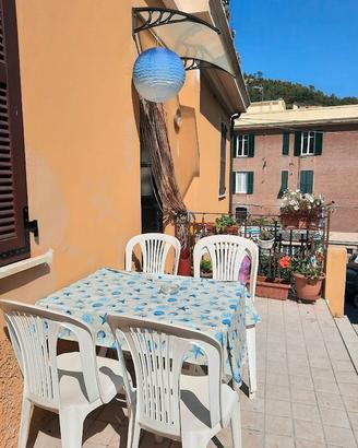 varazze liguria trilocale con parcheggio 