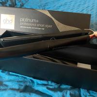 Piastra per capelli intelligente GHD Platinum+