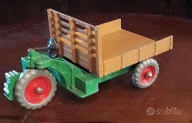DINKY TOYS MOTORCART
