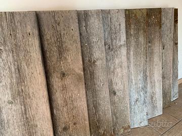 assi di abete invecchiato