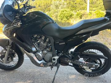 Honda Transalp 700