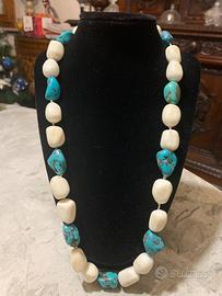 Collana in pietre dure di alta bigiotteria