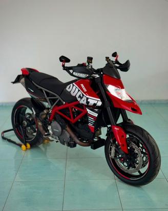 Ducati Hypermotard 950