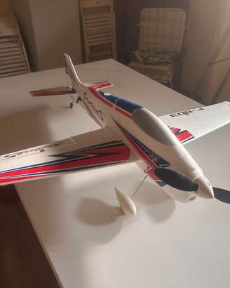 aereo rc acrobatico