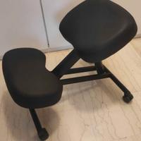 Sedia ergonomica - inginocchiata