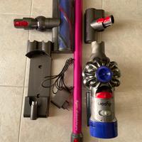 Dyson V8 absolute pro