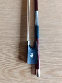 Arco Musicherie Voirin 4/4, carbonio riv. legno.