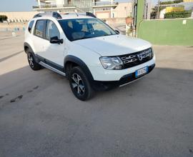 DACIA Duster anno 2017 1.6 gpl