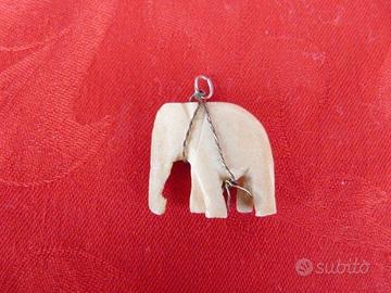 ELEFANTINO D'OSSO CON LUNGA CATENINA ARGENTO 925