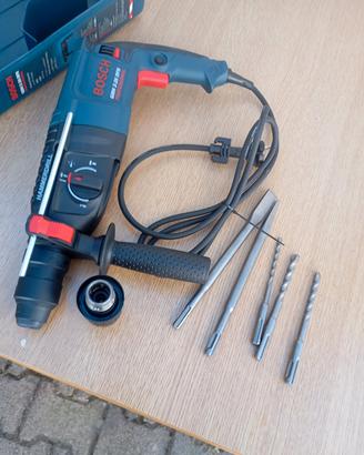 trapano Bosch 800 watt doppio mandrin punte