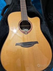 Chitarra elettroacustica lag tramontane