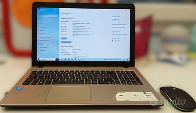 ASUS VivoBook 15 F540N