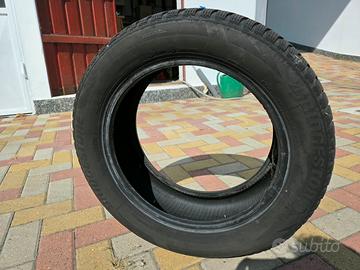 4 Gomme invernali Bridgestone