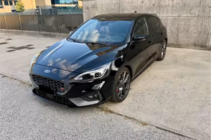 FORD FOCUS ST 2.3 ECOBOOST 280 CV – PERFORMANCE