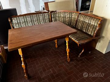 Tavolo allungabile con panca