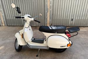 Vespa Px 200 arcobaleno elestart