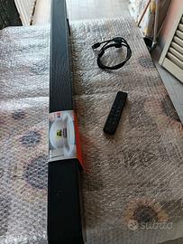 Soundbar JBL Bar 300