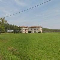 Casa colonica di grandi dimensioni