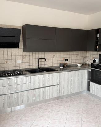 Cucina Lube tavolo sedie Stones