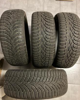 Gomme invernali Toyo 215/50 R18