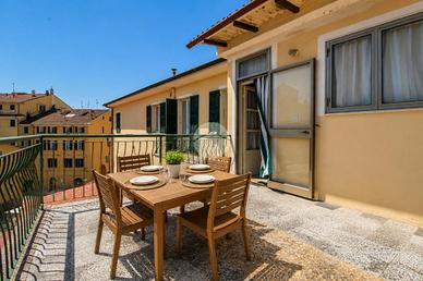 3 LOCALI A IMPERIA